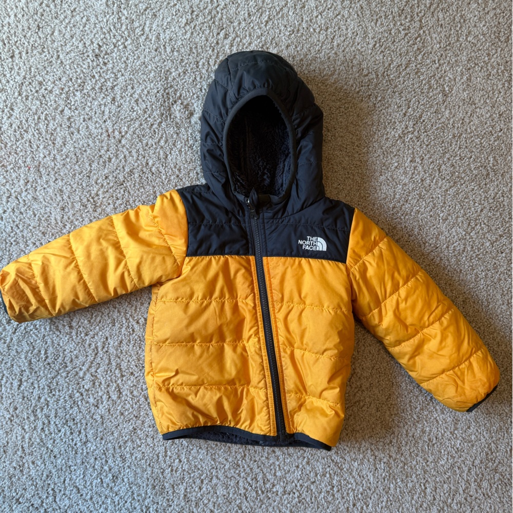 Northface puffer jacket fleece lined